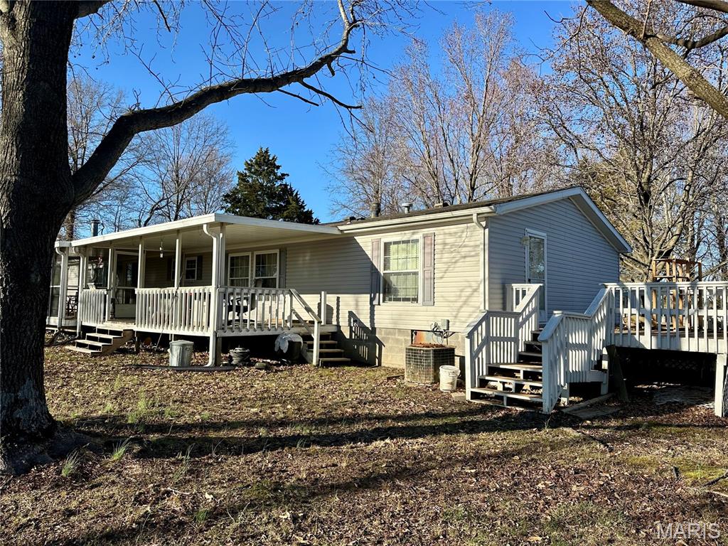 20754 Emerald Road Carlyle, IL 62231 - Photo 6 of 31