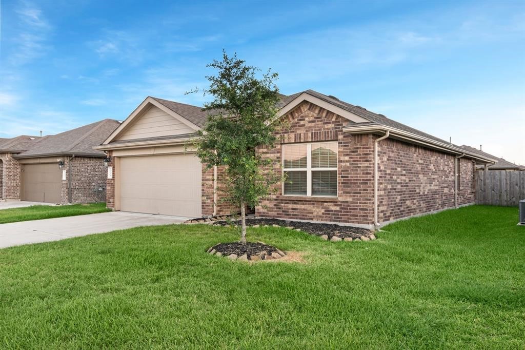 518 Poppy Field Court Rosharon, TX 77583 - Photo 2 of 25