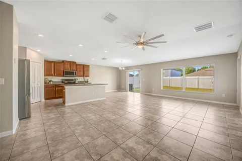 $325,000 | 10532 Standing Stone Drive, Wimauma, FL 33598