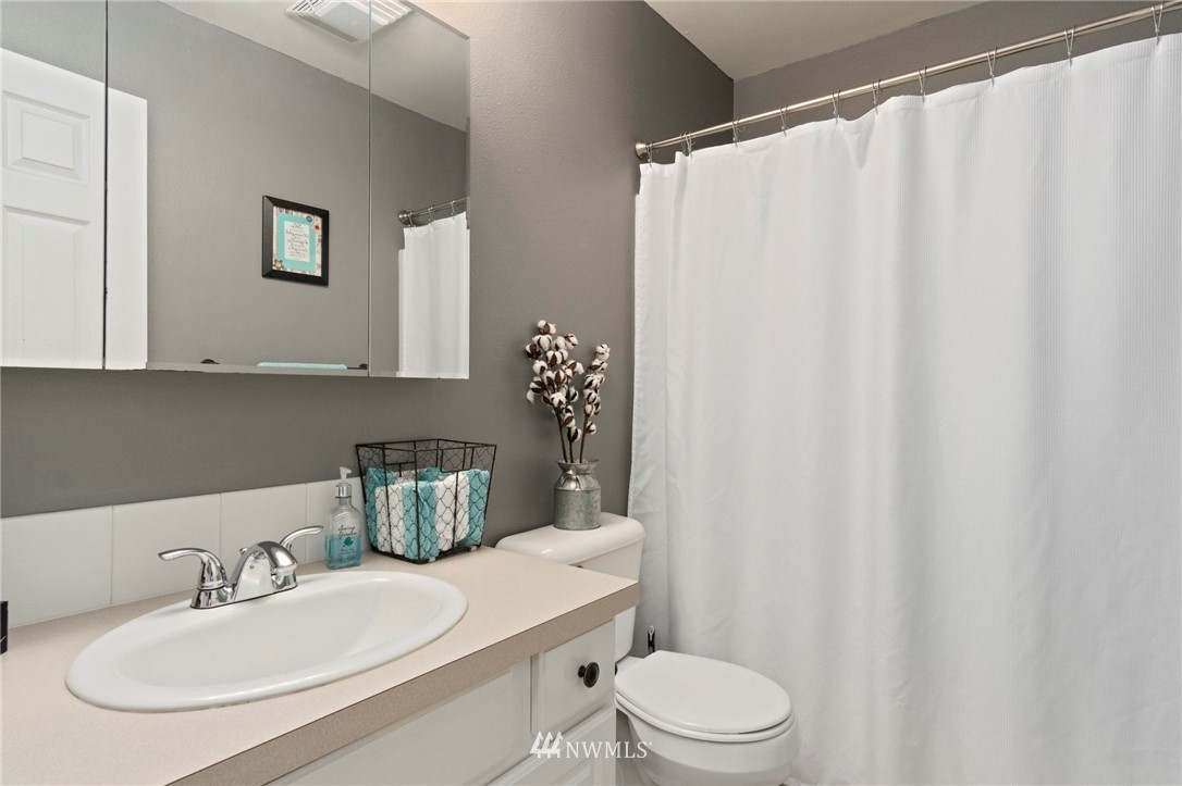 19348 Jutland Street Southwest Rochester, WA 98579 - Photo 12 of 22