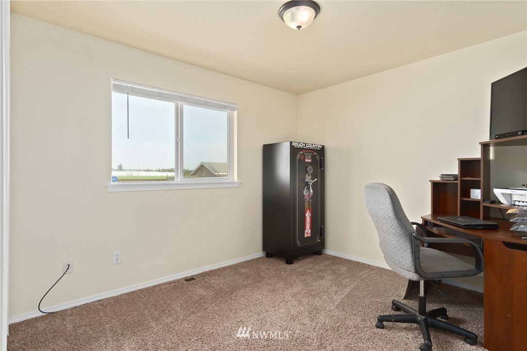 19348 Jutland Street Southwest Rochester, WA 98579 - Photo 15 of 22