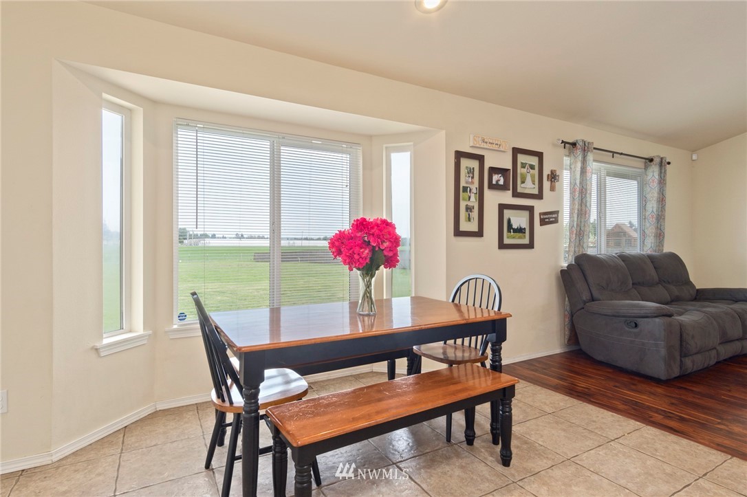 19348 Jutland Street Southwest Rochester, WA 98579 - Photo 10 of 22