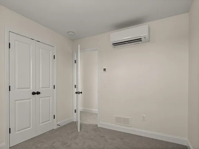 $575,000 | 213 Leo Lane, South Burlington, VT 05403