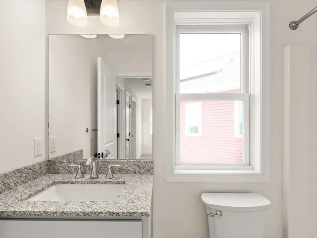 $575,000 | 213 Leo Lane, South Burlington, VT 05403