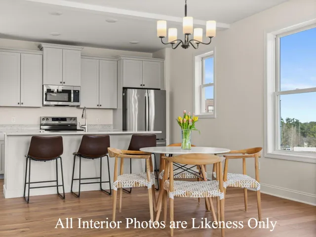 $575,000 | 213 Leo Lane, South Burlington, VT 05403