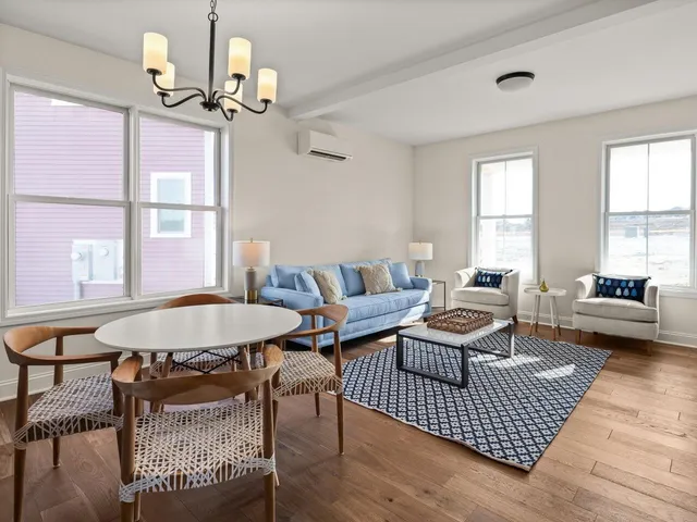 $575,000 | 213 Leo Lane, South Burlington, VT 05403