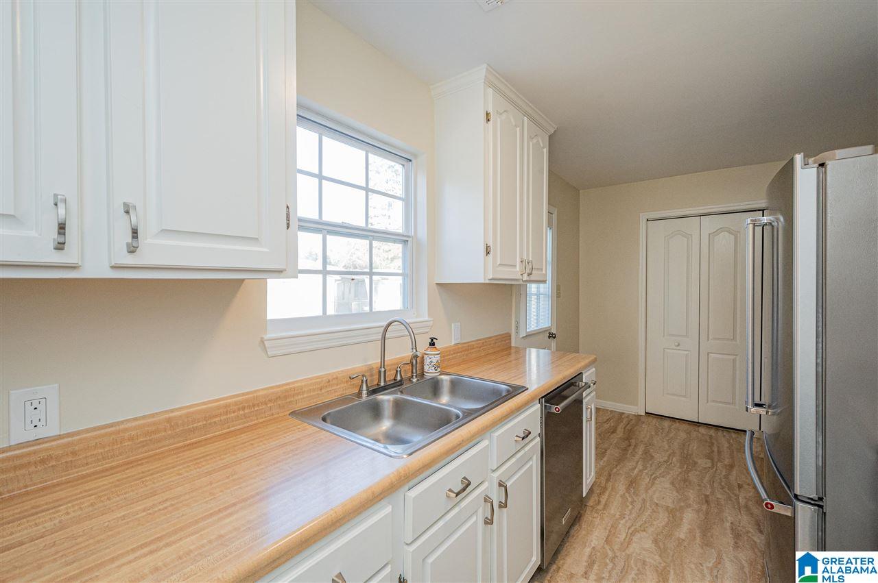 1001 Oak Grove Road Birmingham, AL 35209 - Photo 16 of 40