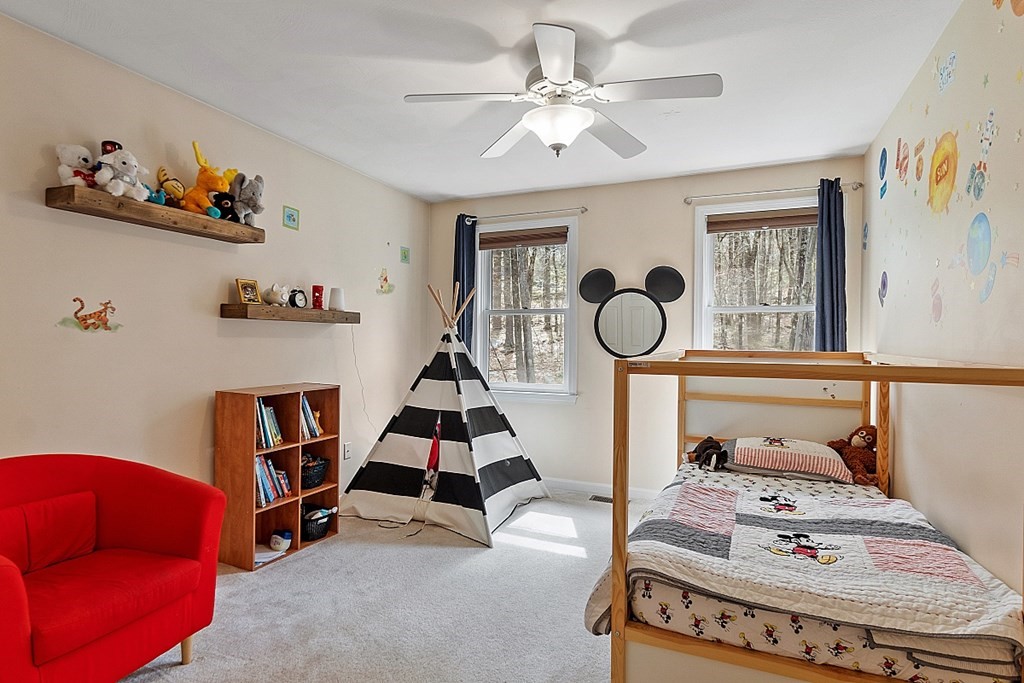 54 R Tenney Road Westford, MA 01886 - Photo 23 of 42