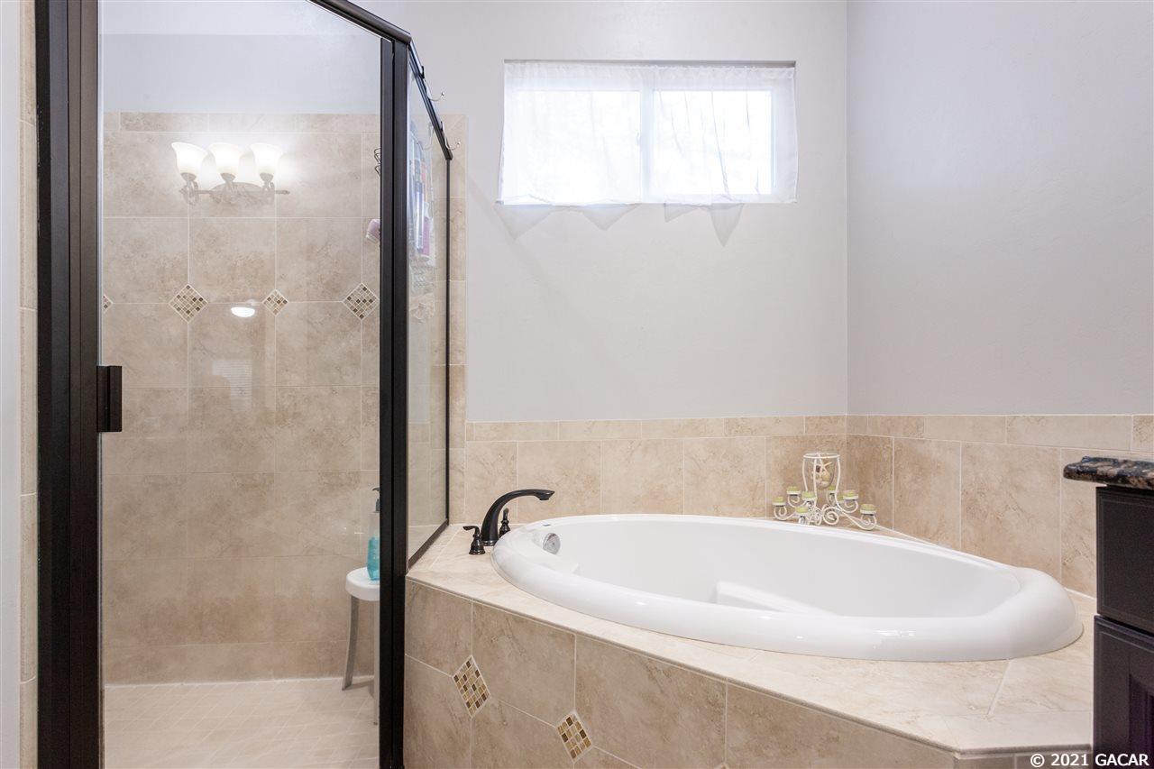 7385 Southwest 37th Road Gainesville, FL 32608 - Photo 18 of 30 Gallery Image 18