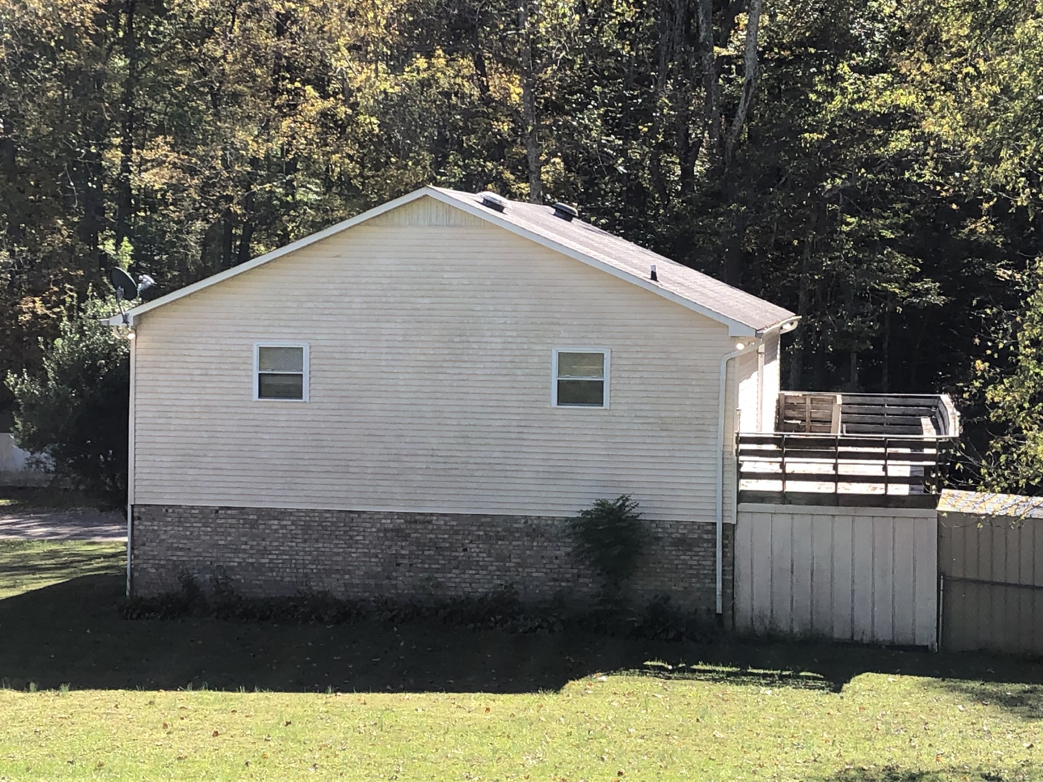 7535 Webster Road Greenbrier, TN 37073 - Photo 4 of 23 a terrace of a house