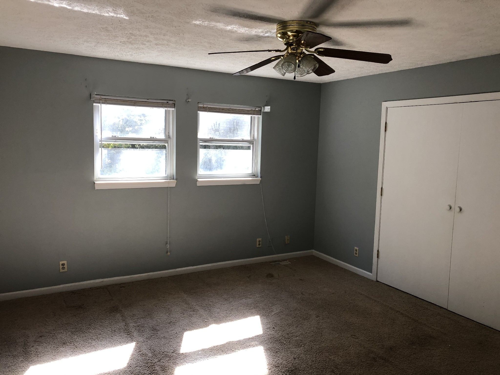 7535 Webster Road Greenbrier, TN 37073 - Photo 9 of 23 a view of empty room with ceiling fan