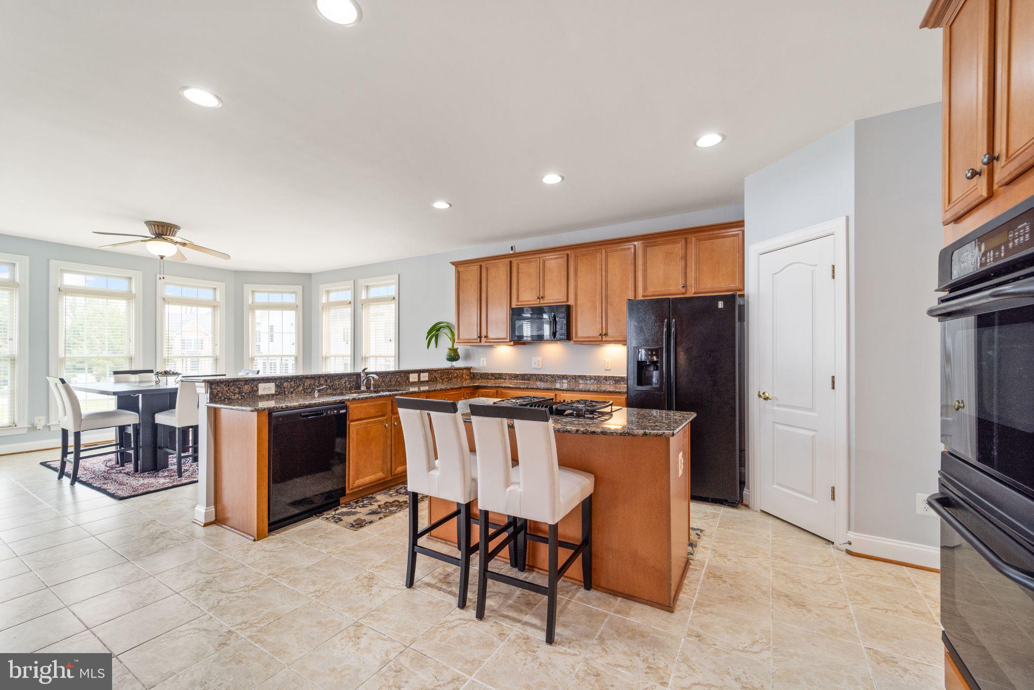 43393 Riverpoint Drive Leesburg, VA 20176 - Photo 16 of 87