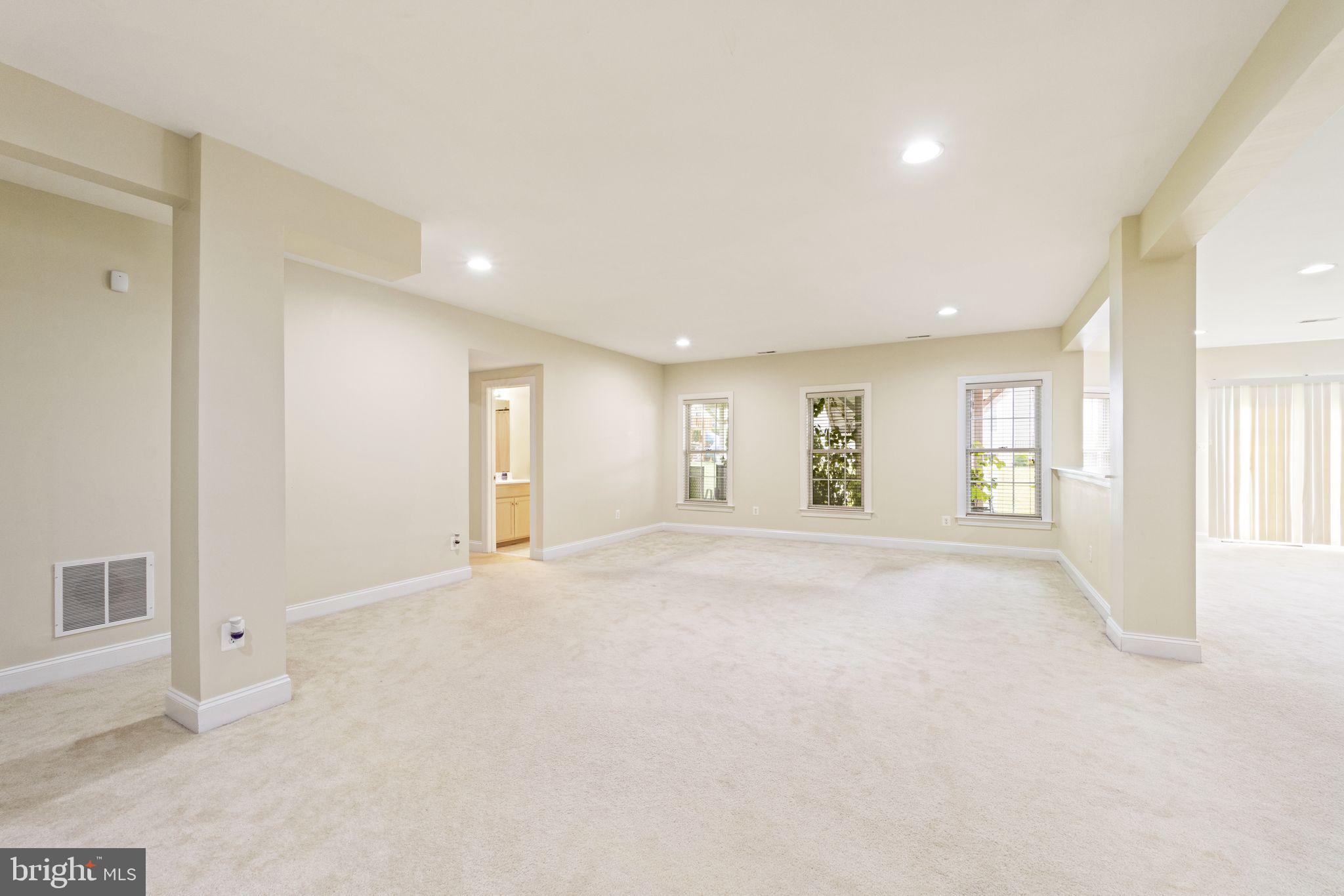 43393 Riverpoint Drive Leesburg, VA 20176 - Photo 54 of 87