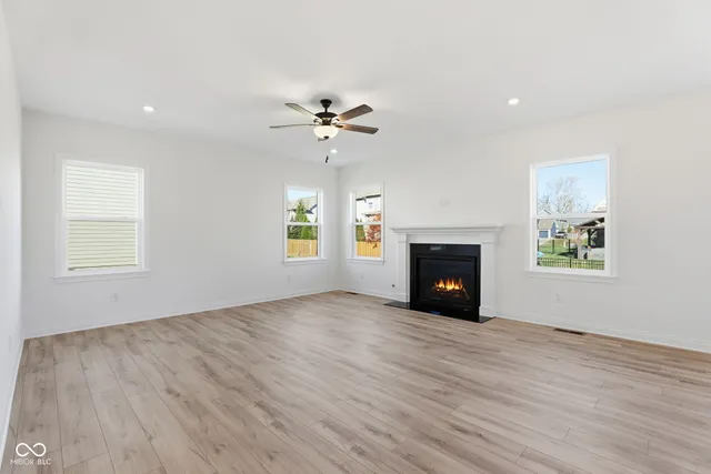 $675,000 | 6882 Linden Woods Drive, Avon, IN 46123