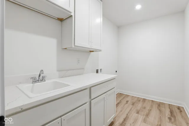 $644,000 | 6882 Linden Woods Drive, Avon, IN 46123