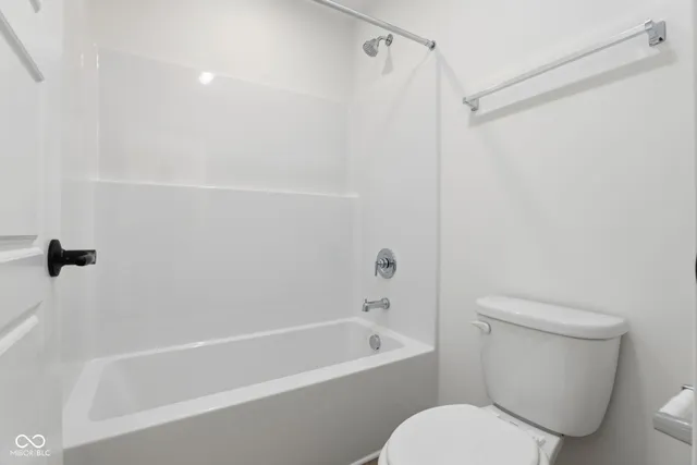 $674,000 | 6882 Linden Woods Drive, Avon, IN 46123