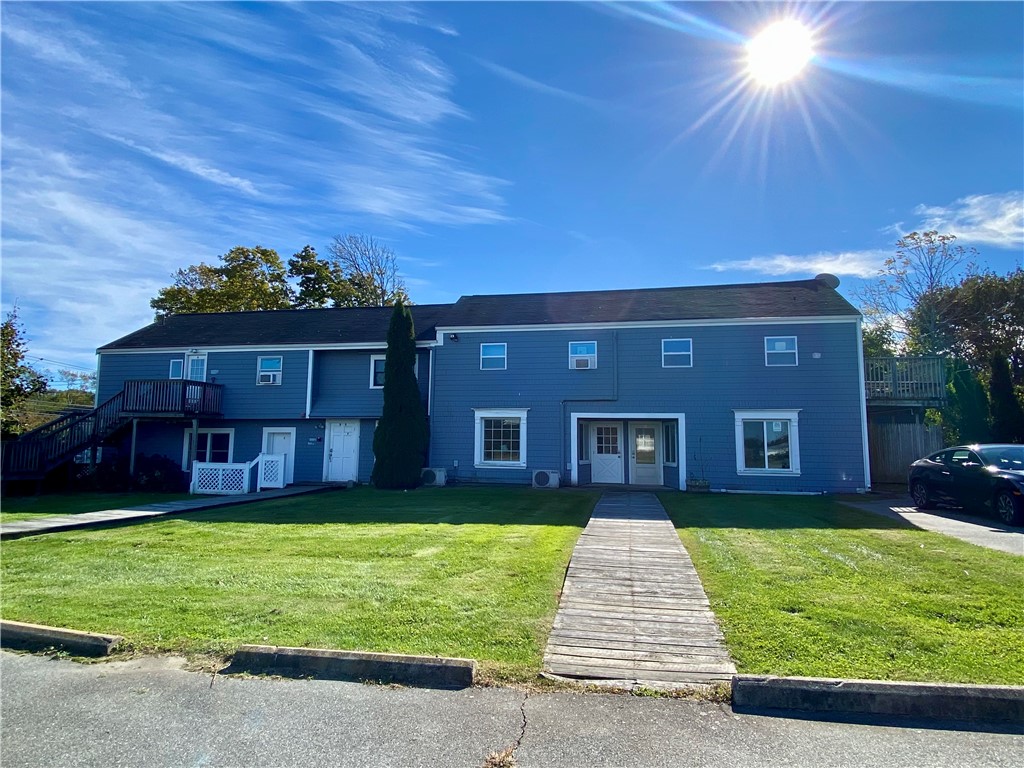 16 Clearview Avenue, Unit B Portsmouth, RI 02871 - Photo 1 of 14
