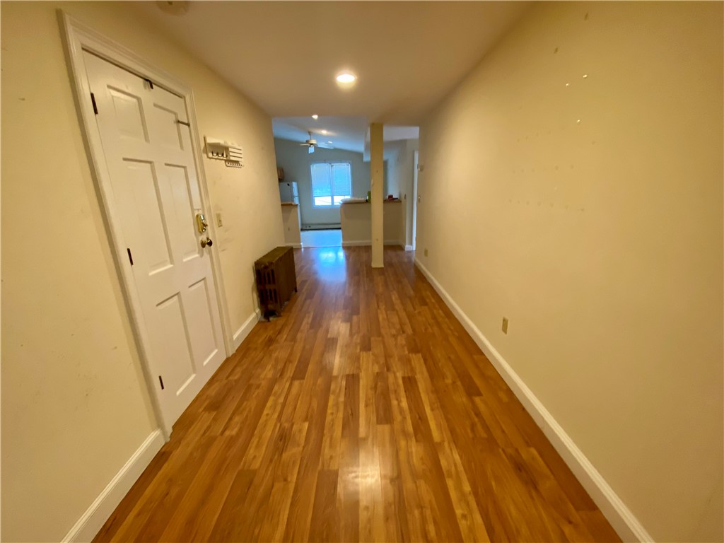 16 Clearview Avenue, Unit B Portsmouth, RI 02871 - Photo 11 of 14