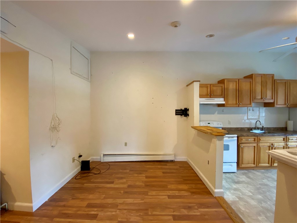 16 Clearview Avenue, Unit B Portsmouth, RI 02871 - Photo 10 of 14