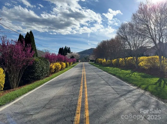 $669,000 | 12 Asher Lane, Arden, NC 28704