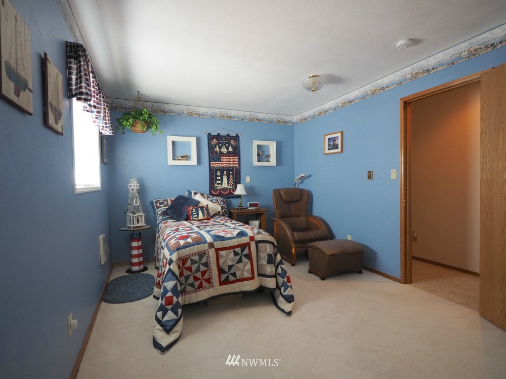 901 West Sequim Bay Road Sequim, WA 98382 - Photo 9 of 25
