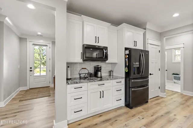 $634,900 | 141 Daleyuhski Way, Loudon, TN 37774