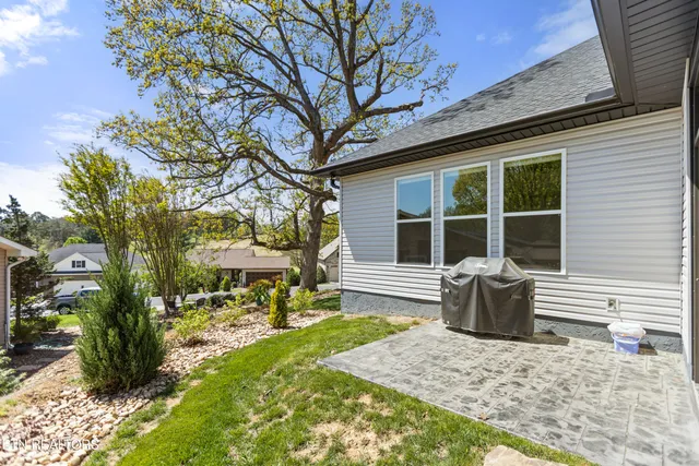 $634,900 | 141 Daleyuhski Way, Loudon, TN 37774