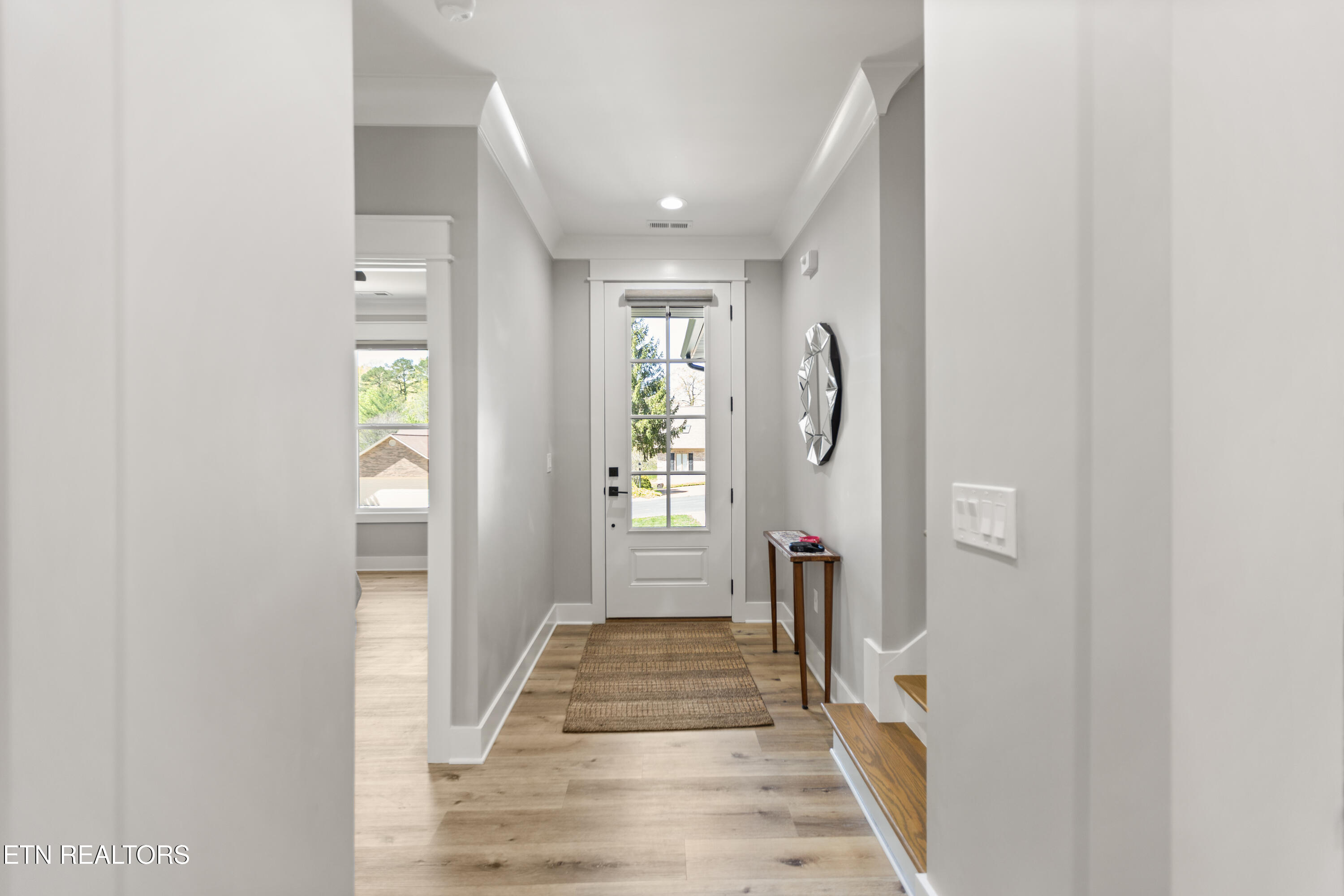 141 Daleyuhski Way Loudon, TN 37774 - Photo 9 of 37 4M6A8860