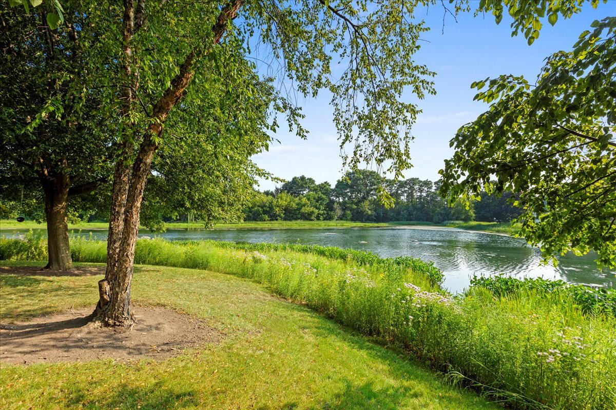 1636 Columbia Circle, Unit 2 Bartlett, IL 60103 - Photo 33 of 47 a view of lake