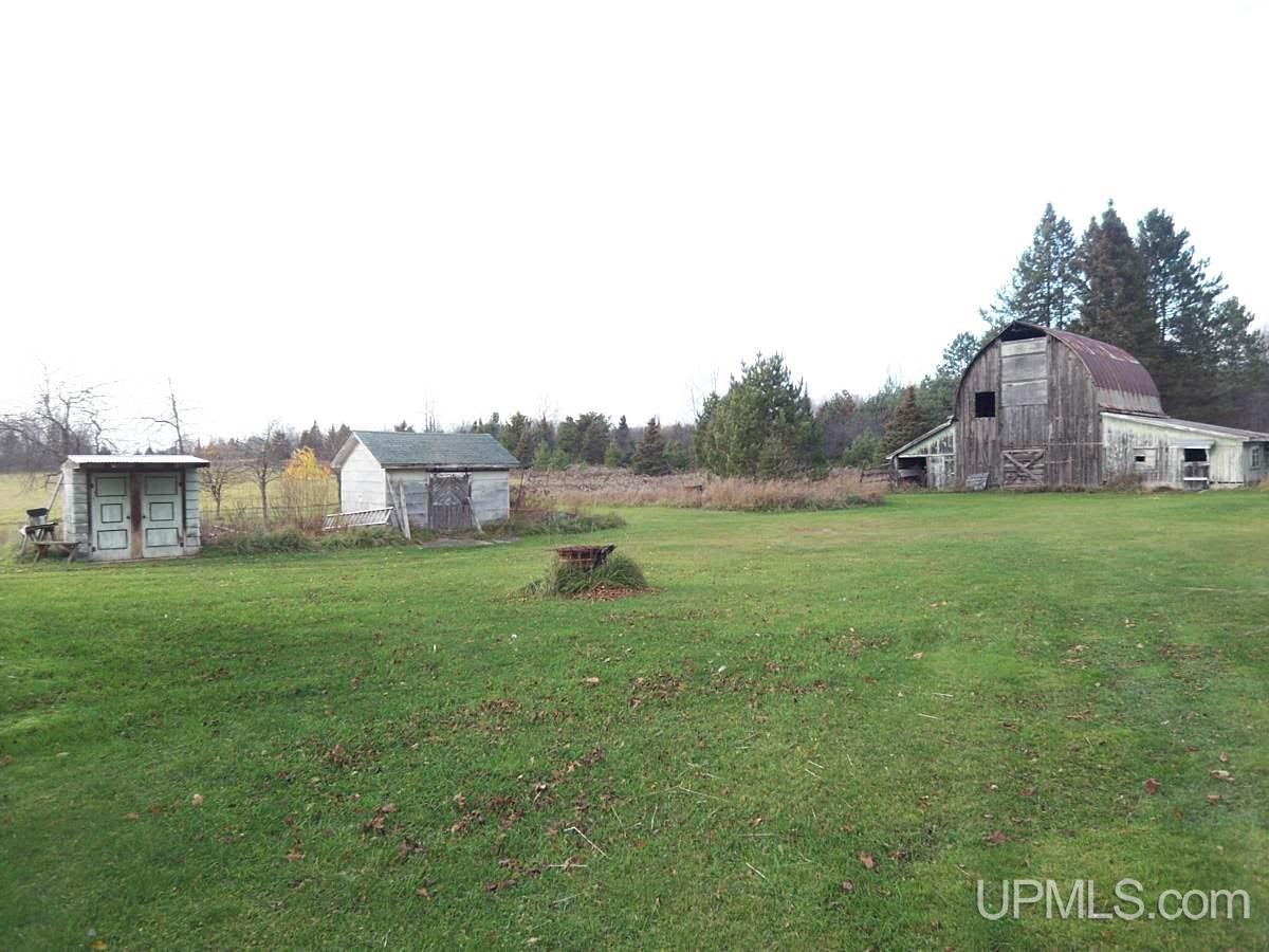 181 Roman Road Iron River, MI 49935 - Photo 9 of 9