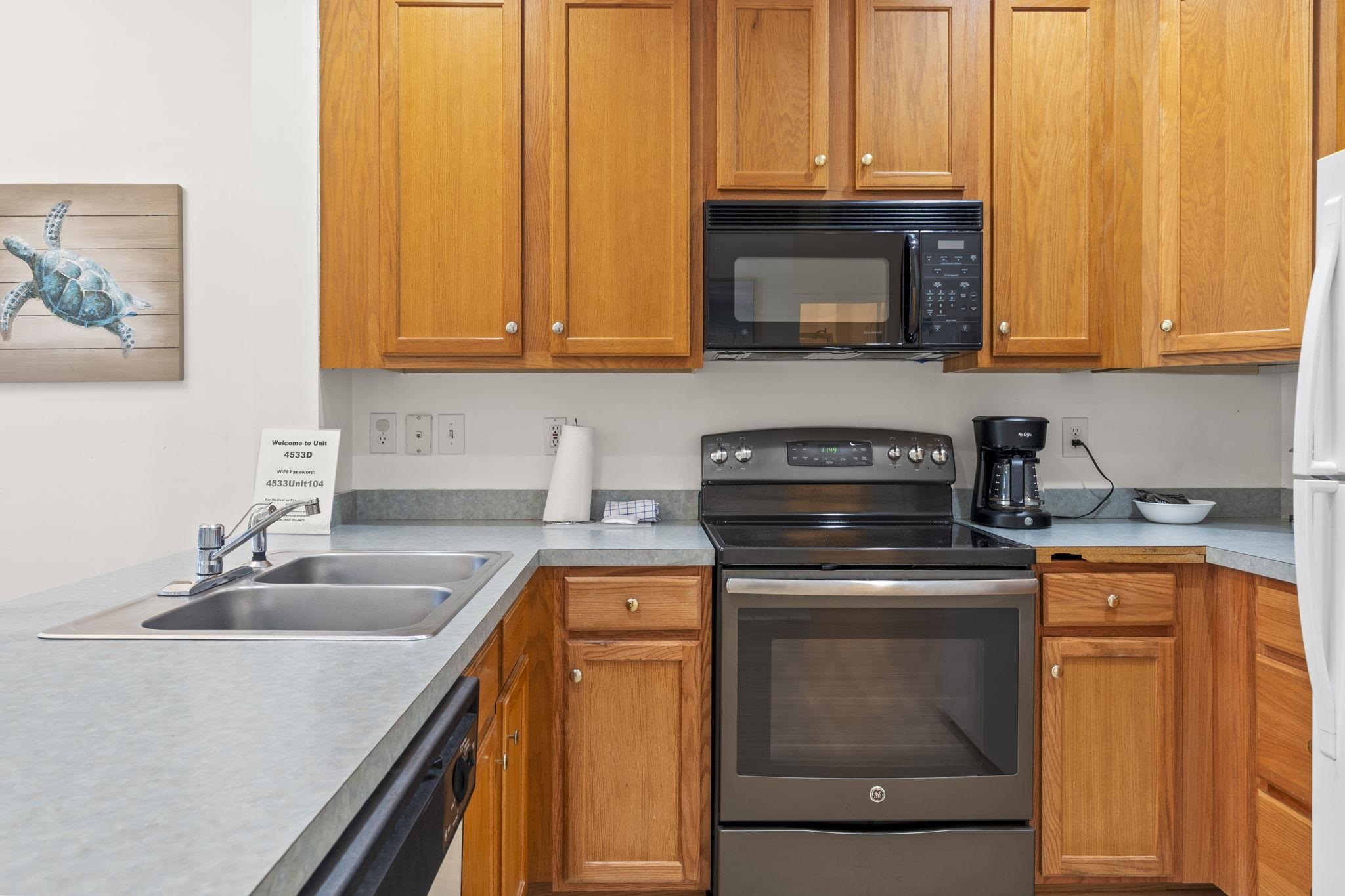 4533 Girvan Drive, Unit D Myrtle Beach, SC 29579 - Photo 7 of 40