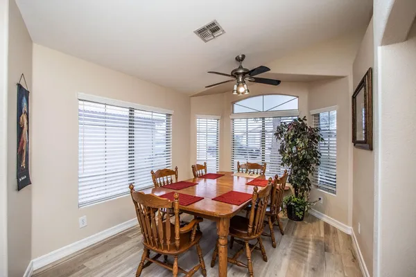 $2,200 | 151 West Jasper Drive, Gilbert, AZ 85233