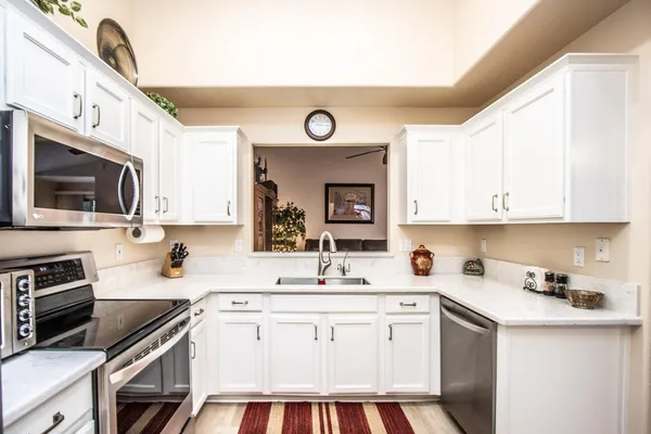$2,200 | 151 West Jasper Drive, Gilbert, AZ 85233