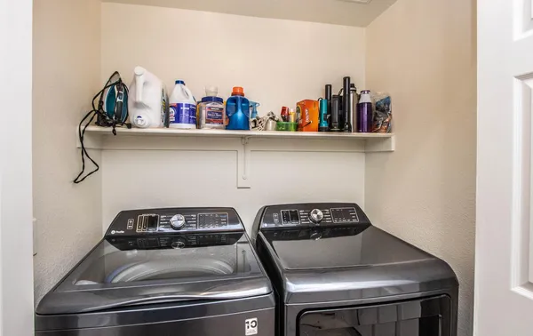 $2,200 | 151 West Jasper Drive, Gilbert, AZ 85233