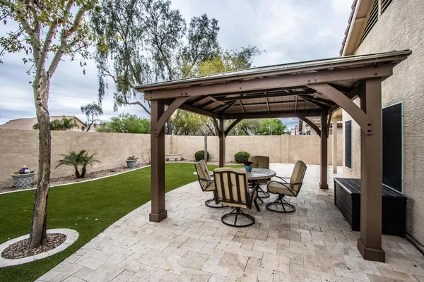 $2,200 | 151 West Jasper Drive, Gilbert, AZ 85233