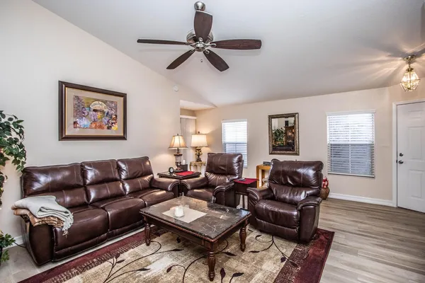 $2,200 | 151 West Jasper Drive, Gilbert, AZ 85233