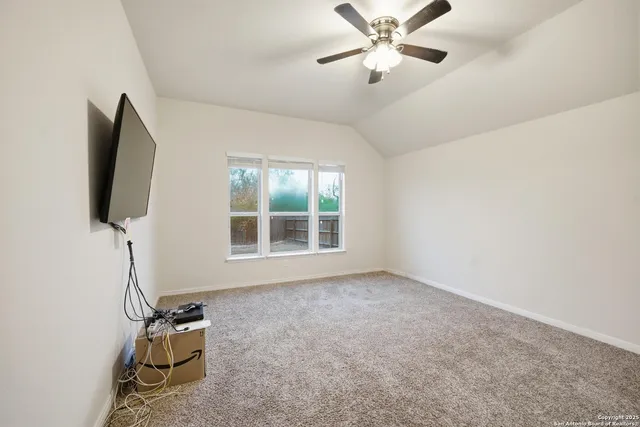 $2,250 | 8822 Palmetto Park, Converse, TX 78109