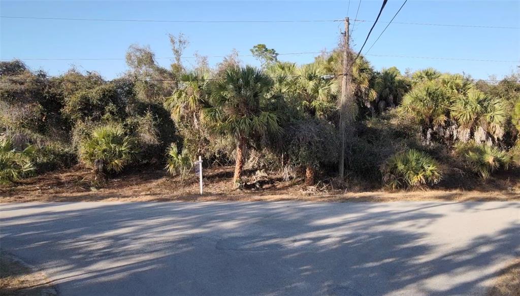 5 Countess Avenue North Port, FL 34288 - Photo 10 of 17 a view of a basketball court