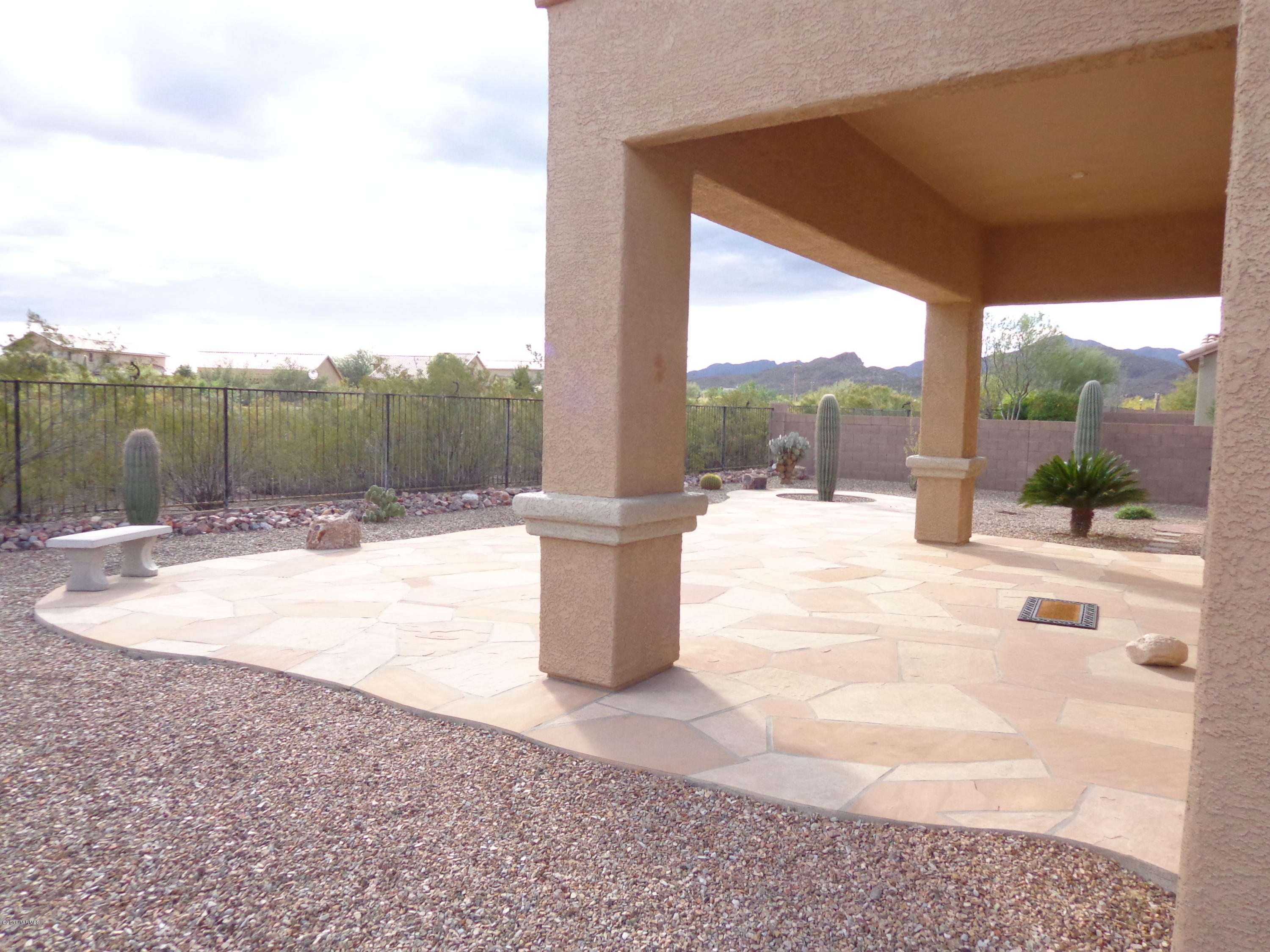 7898 North Rondure Loop Tucson, AZ 85743 - Photo 9 of 11 Gallery Image 9
