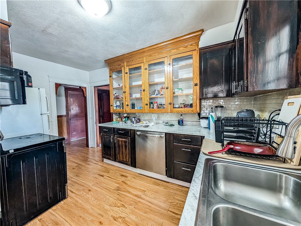 1423 Manville Road, Unit 1 Woonsocket, RI 02895 - Photo 10 of 25