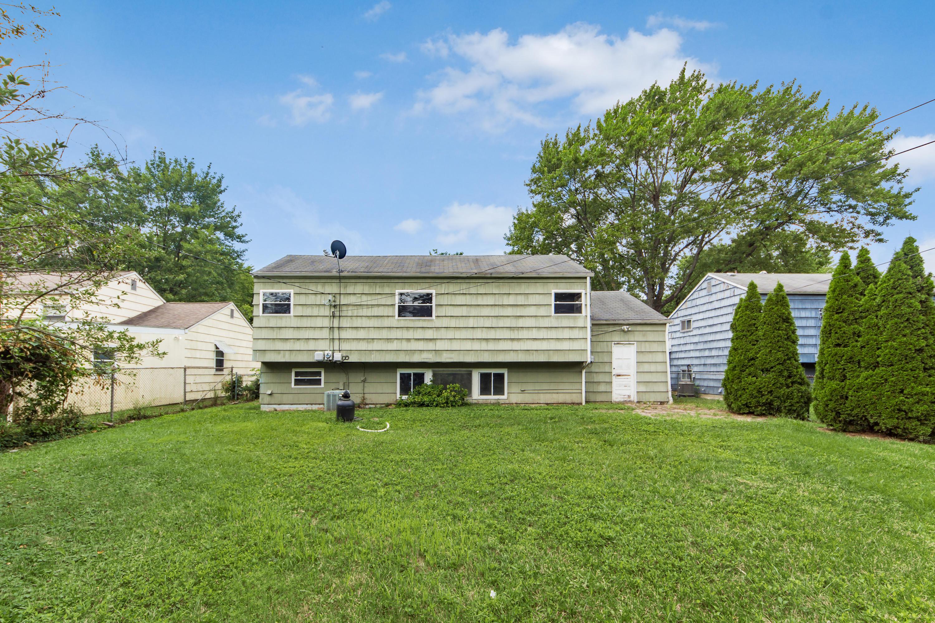1236 Country Club Road Columbus, OH 43227 - Photo 25 of 29 Gallery Image 25