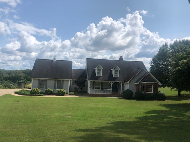 200 Earles Fort Road Landrum, SC 29356 - Photo 1 of 31