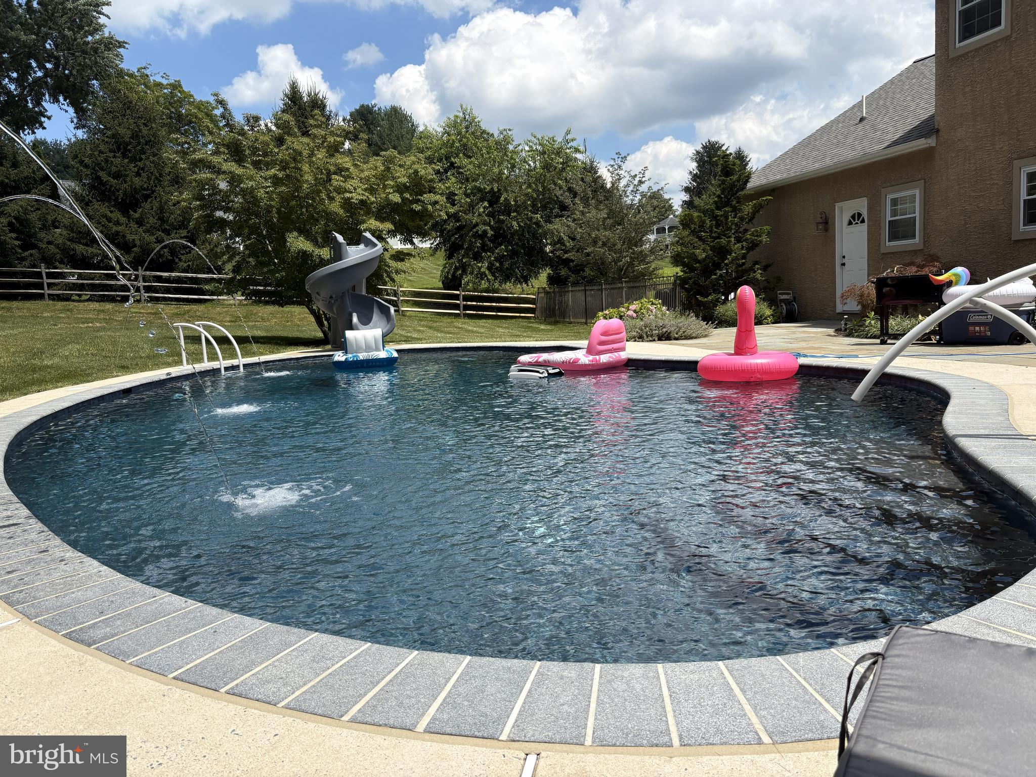 239 Heather Ridge Circle West Chester, PA 19382 - Photo 10 of 54