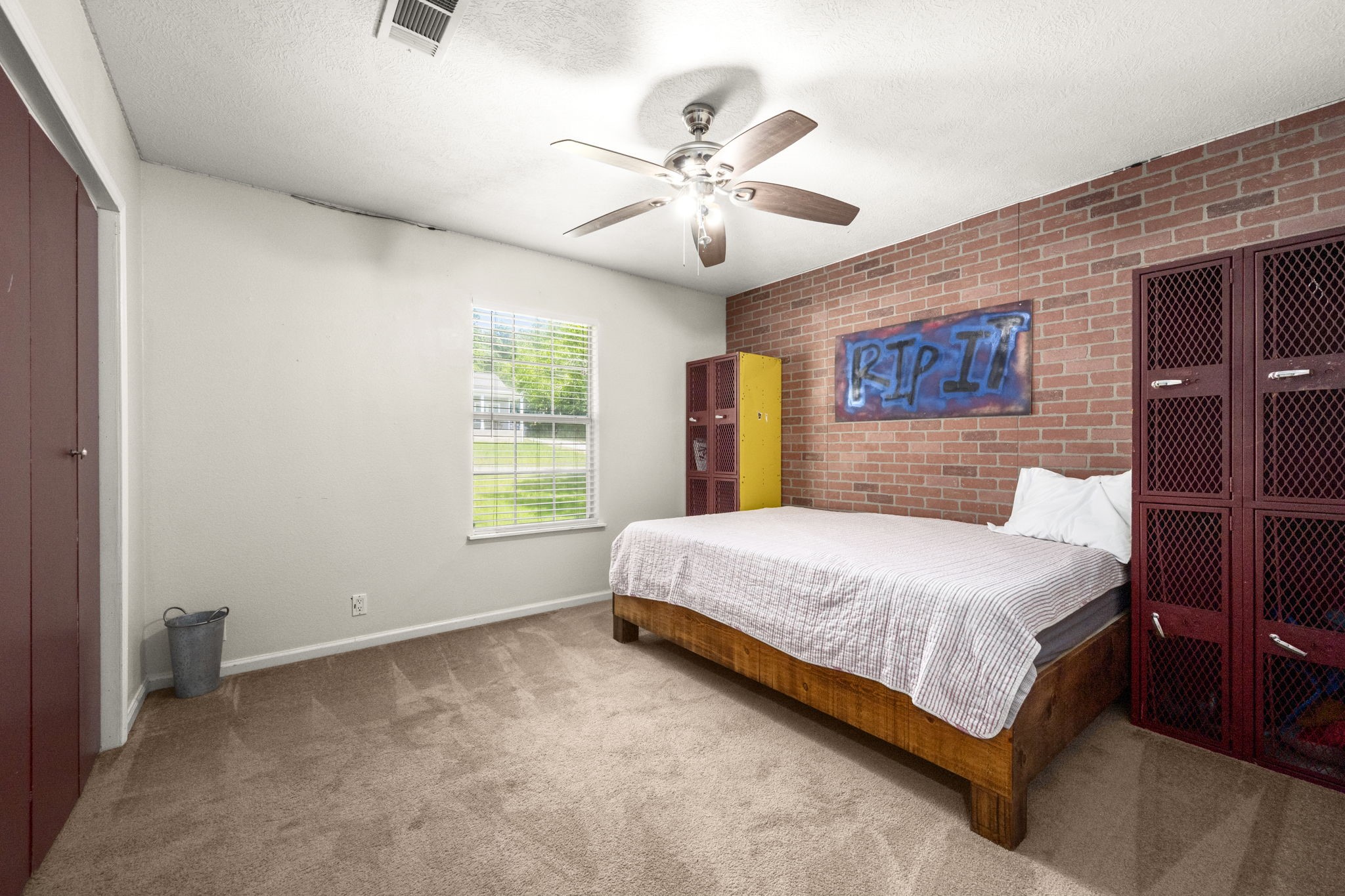 5298 Circle View Montgomery, TX 77316 - Photo 17 of 36