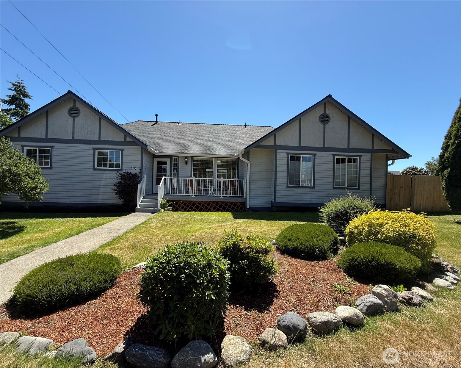 3110 13th Street Everett, WA 98201 - Photo 1 of 17