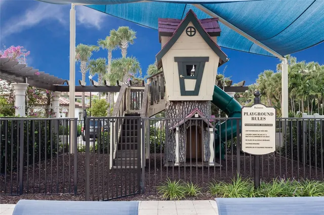 $3,400 | 11670 Southwest 13th Lane, Unit 11670, Pembroke Pines, FL 33025