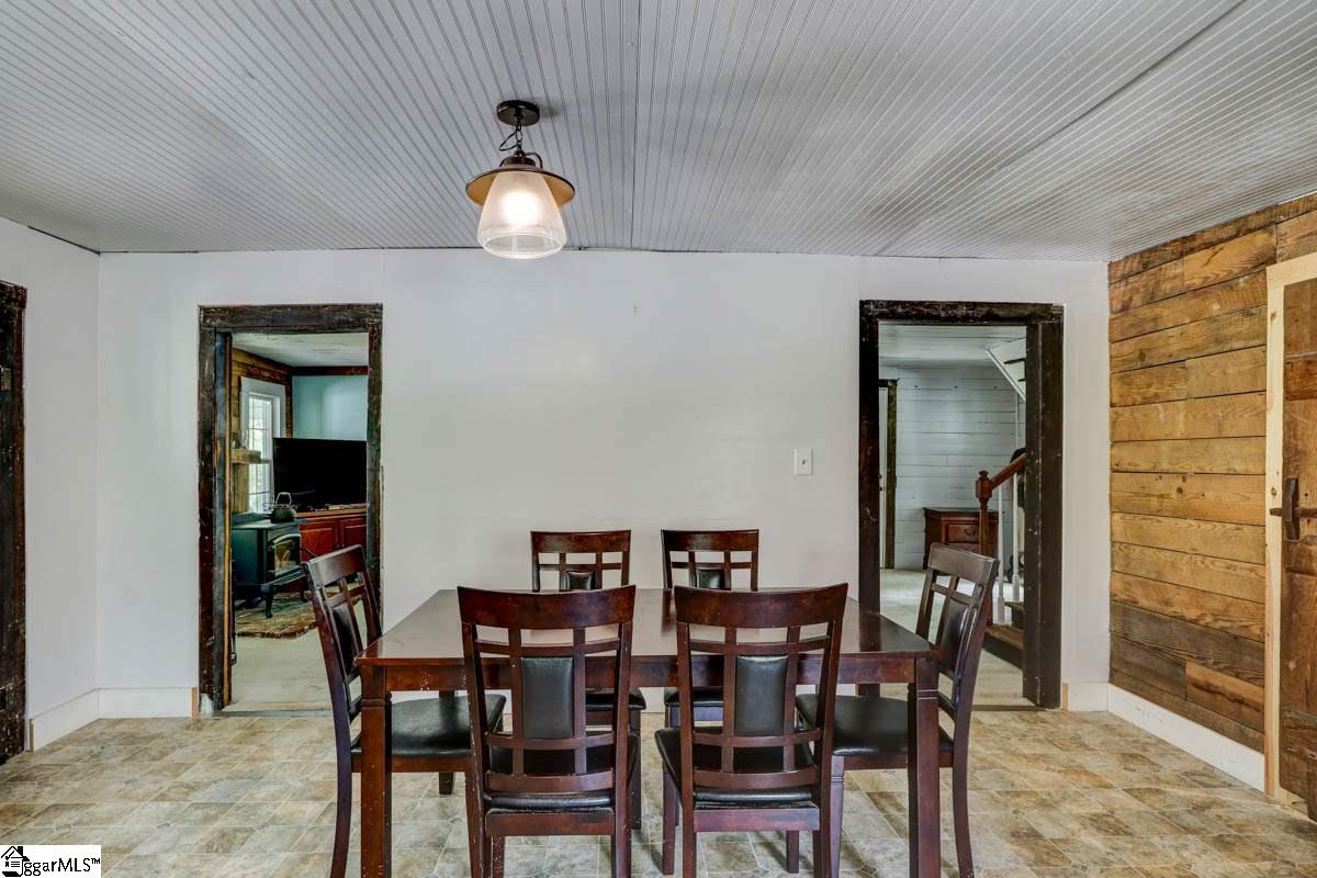 60 Hellams Road Gray Court, SC 29645 - Photo 14 of 21