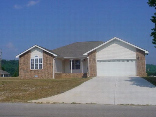 945 Kinnard Road Sparta, TN 38583 - Photo 1 of 1 Primary Photo