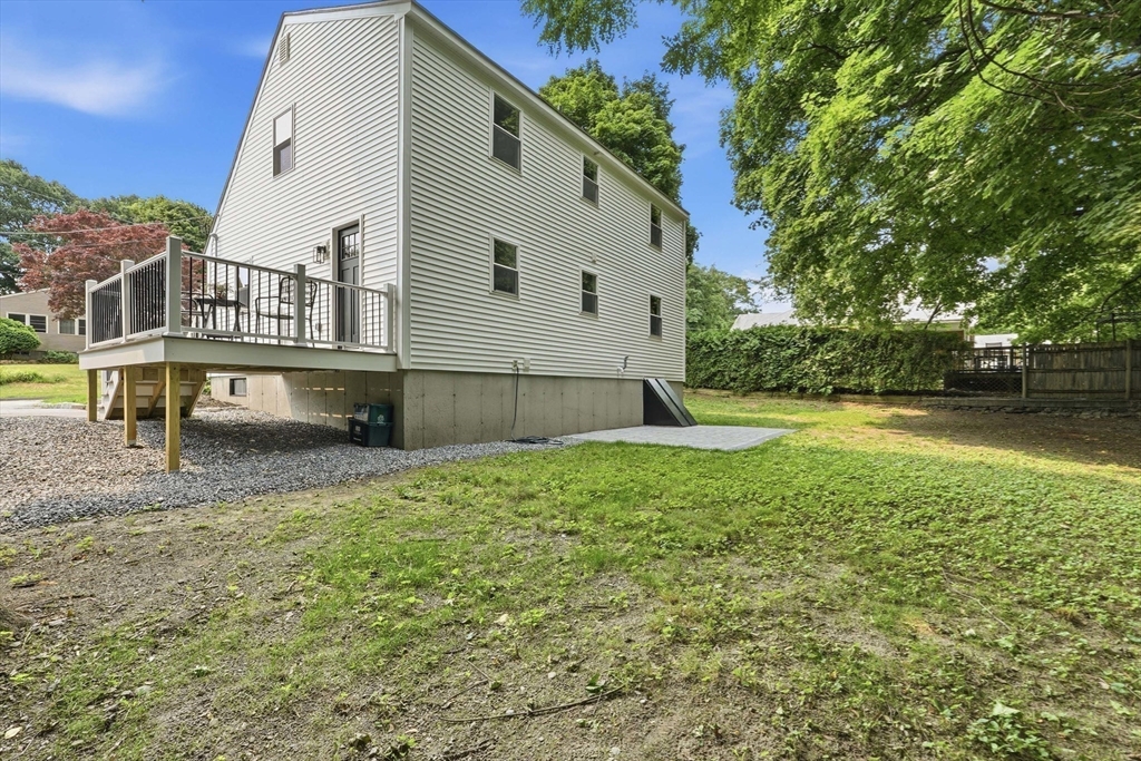 173 Orient Street Worcester, MA 01604 - Photo 37 of 42