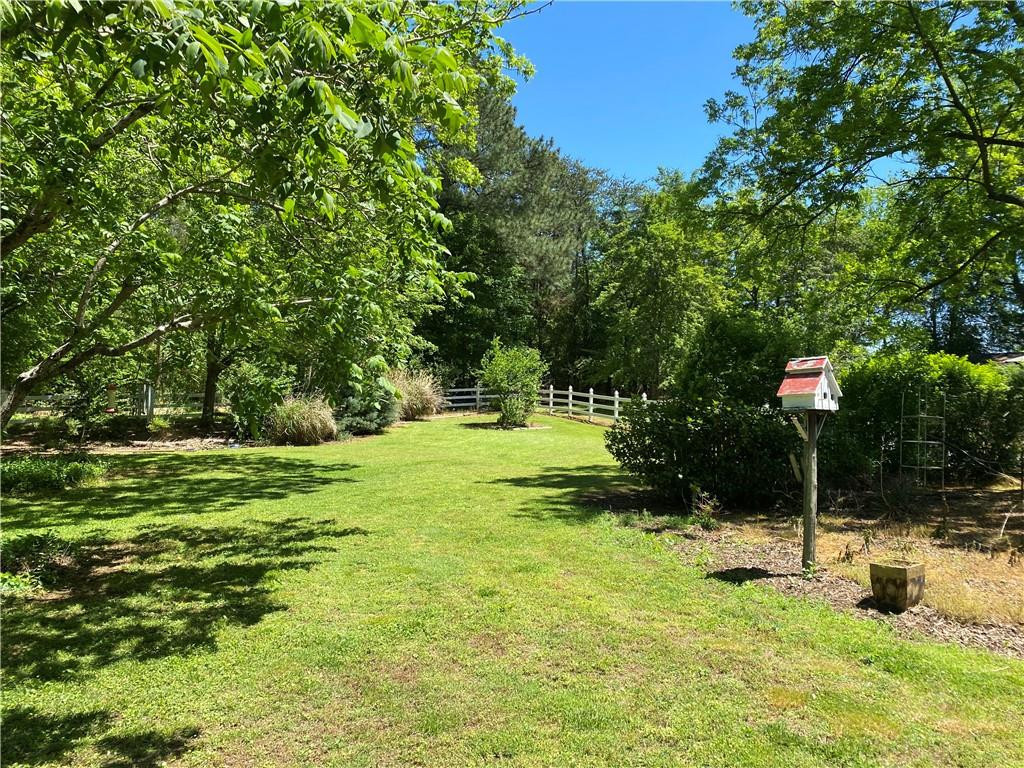 3014 Boywood Road Graham, NC 27253 - Photo 4 of 33 Gallery Image 4